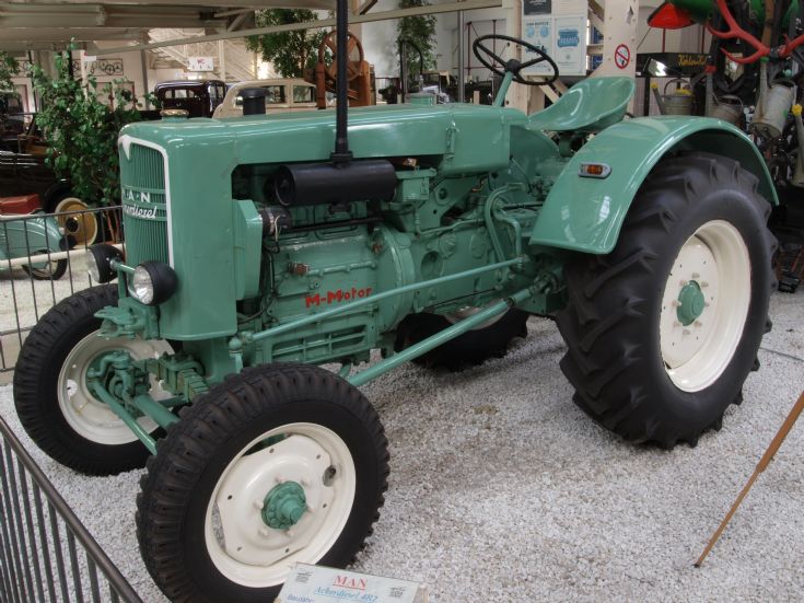 MAN diesel tractor