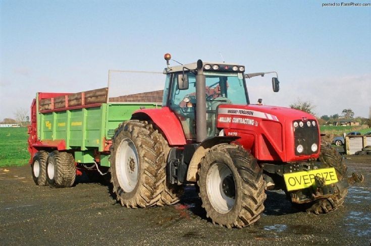 Massey-Ferguson 8470